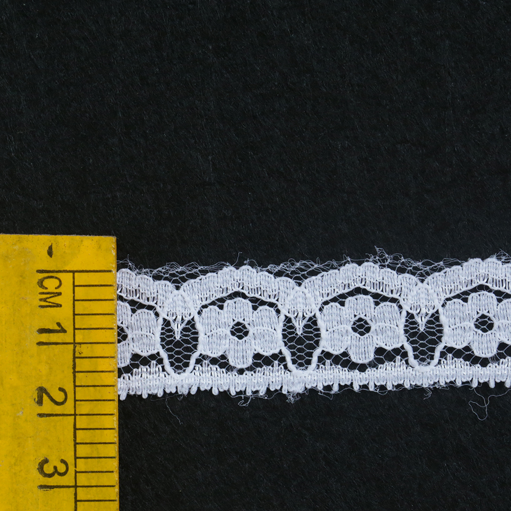 Lace Off white Design 05