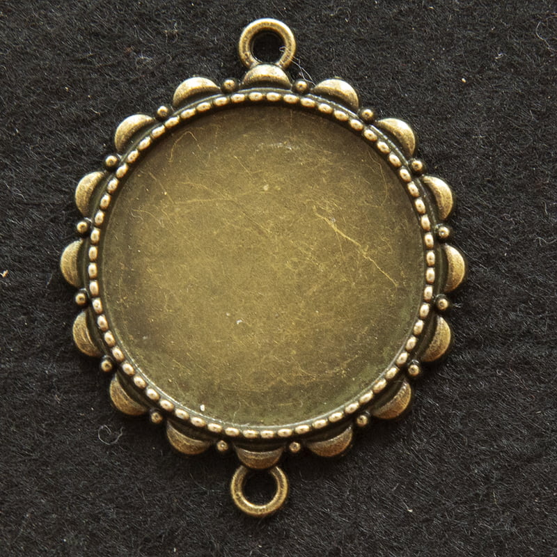 Antique Bronze Bracelet Bezel Modal 105