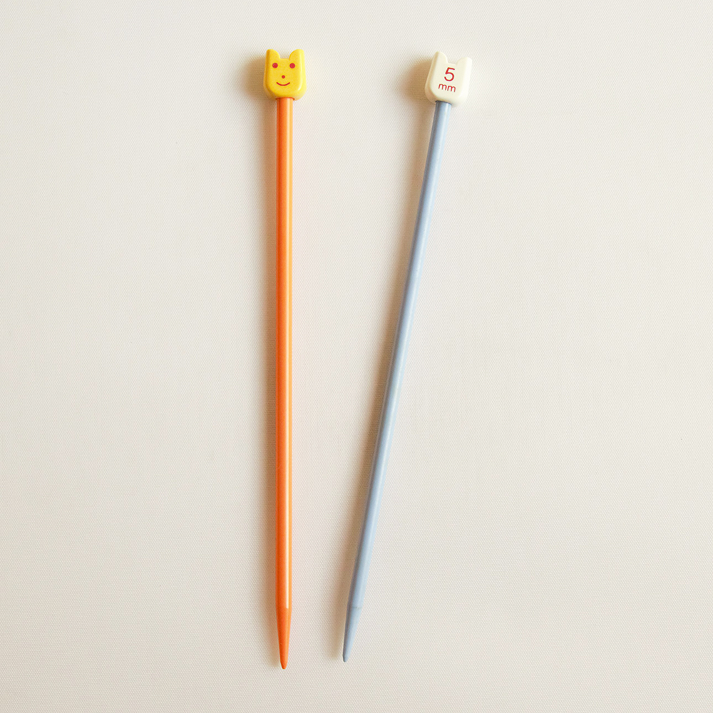 Pony Plastic Knobbed Knitting Pin Smiley