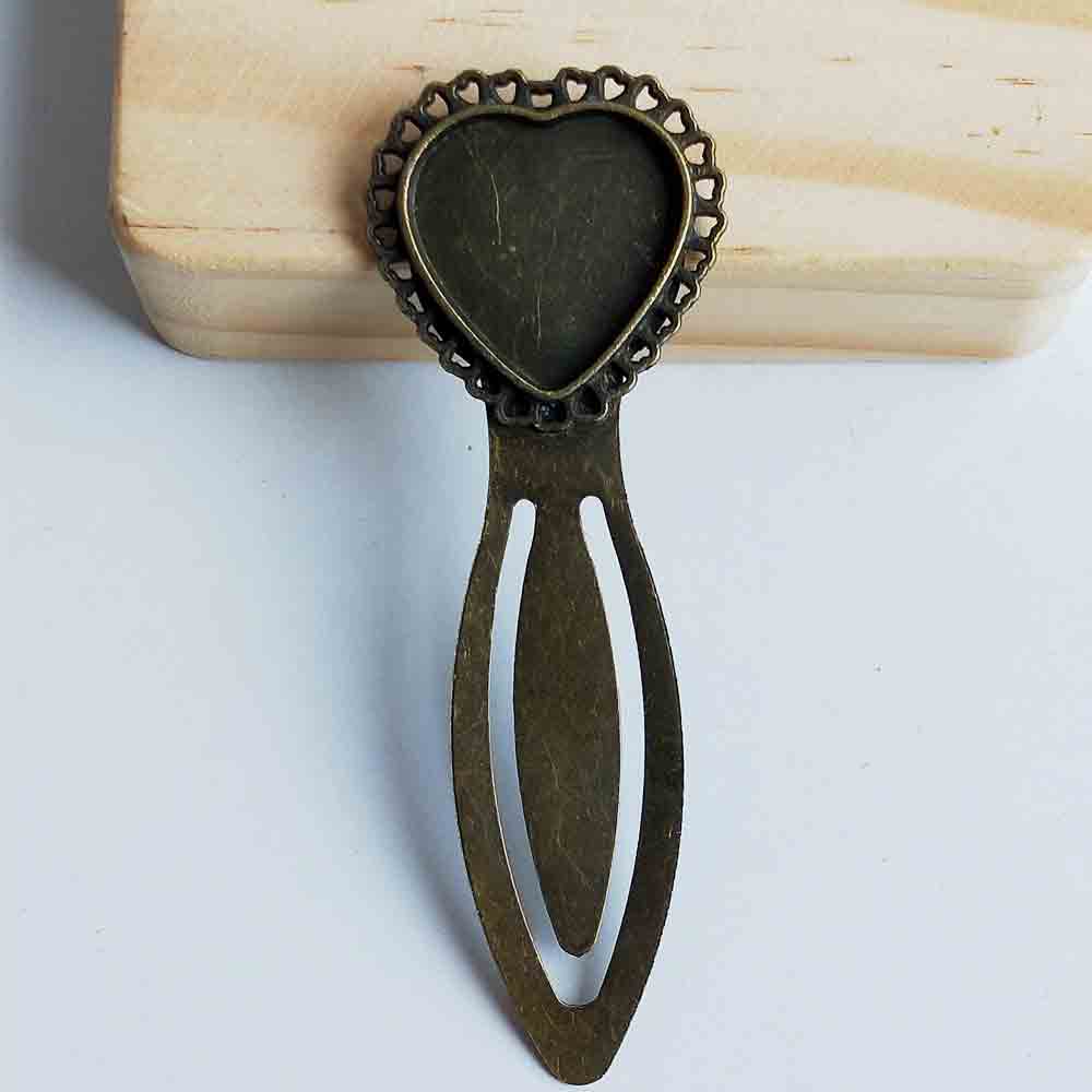 Antique Bronze Book Mark Modal 116