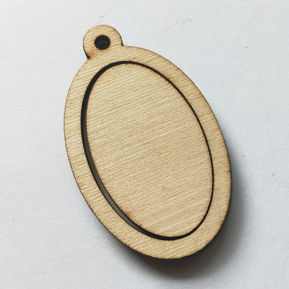 Mini Hoop Ellipse Veneer Medium