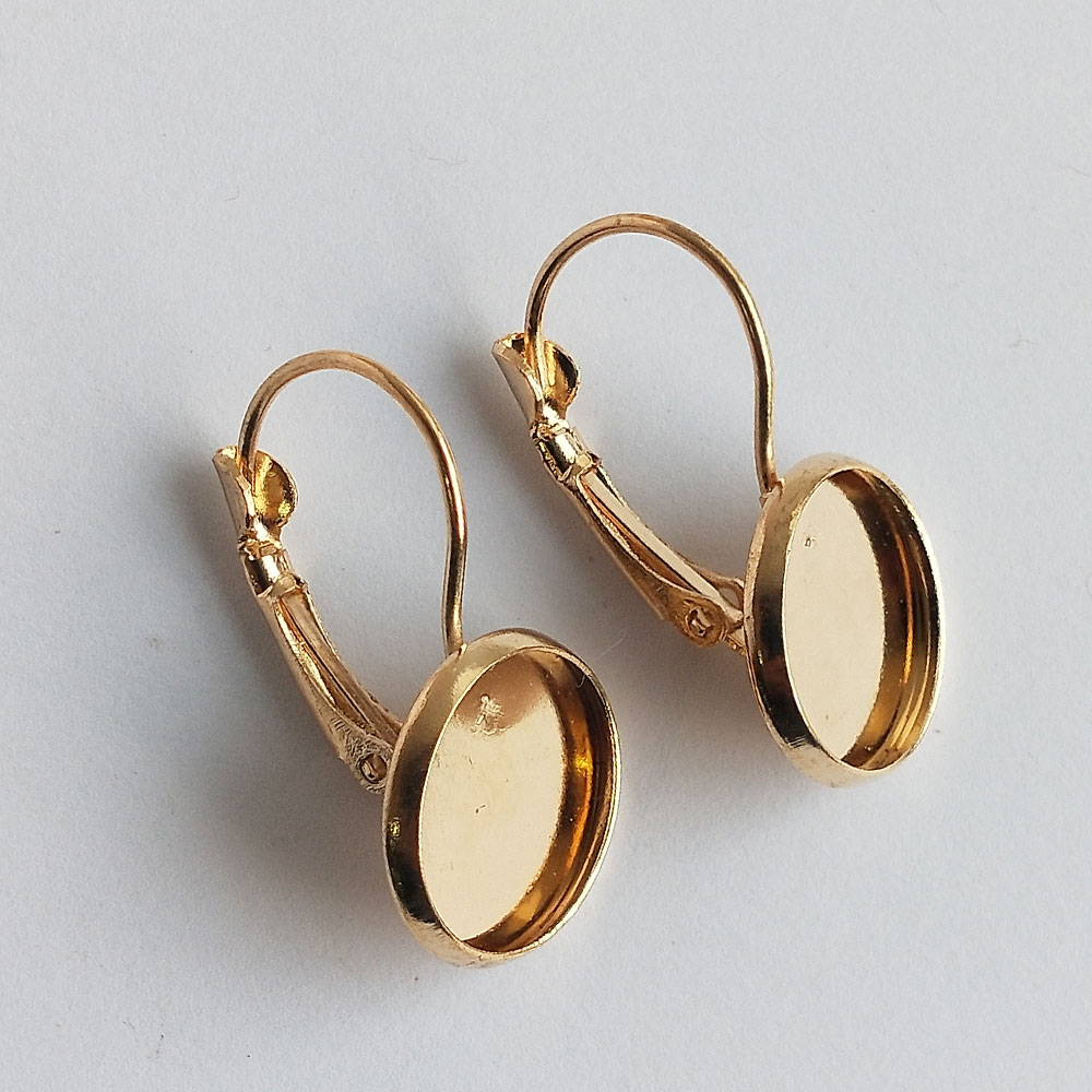 Leverback Earring Gold 12 mm