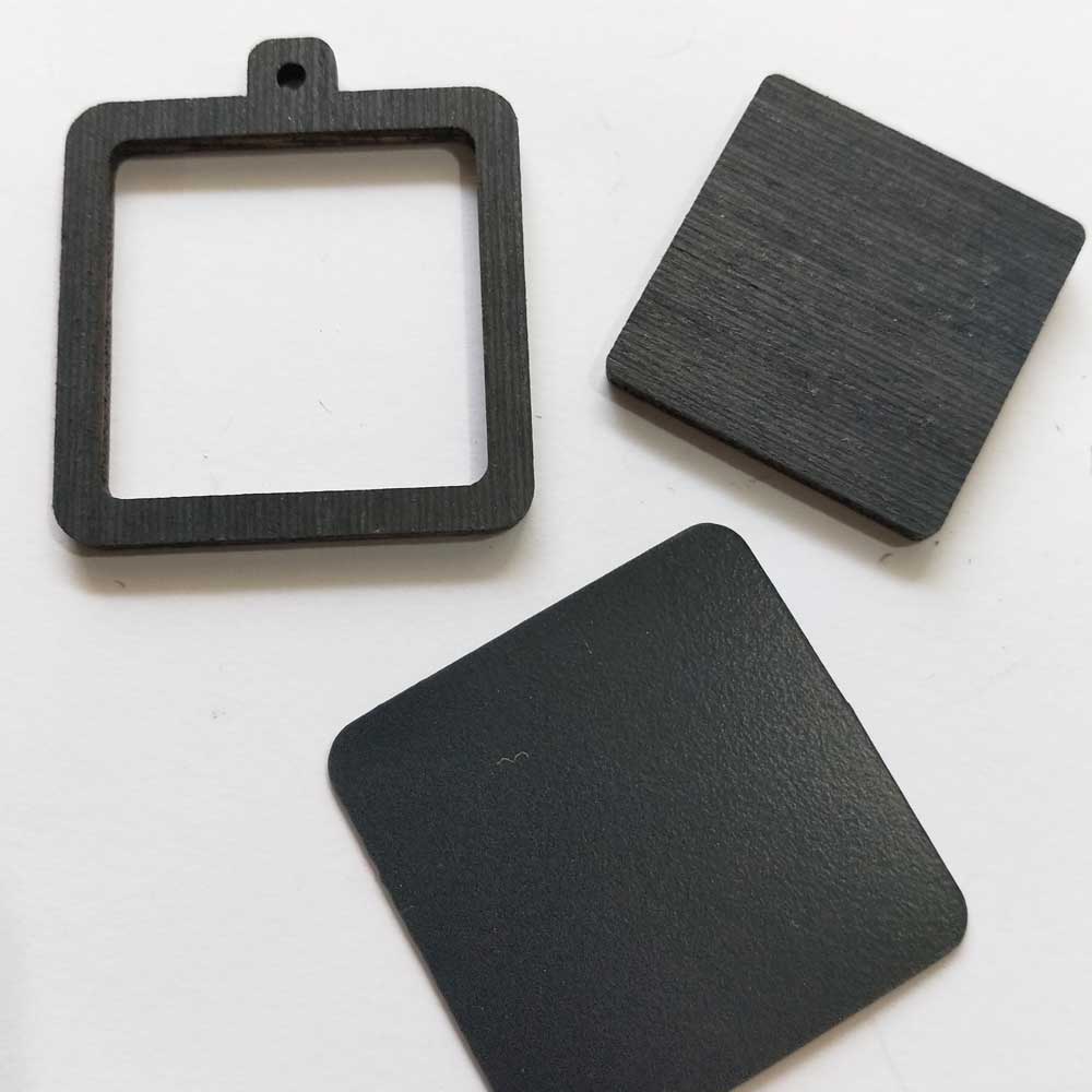 Mini Hoop Rounded Square Veneer Black