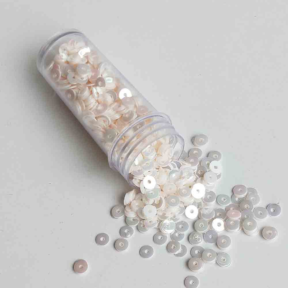 Pastel sequins 4 mm