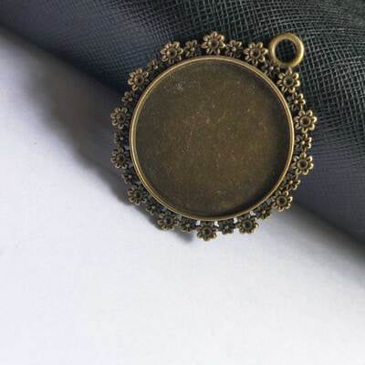 Pendant Antique Bronze 142