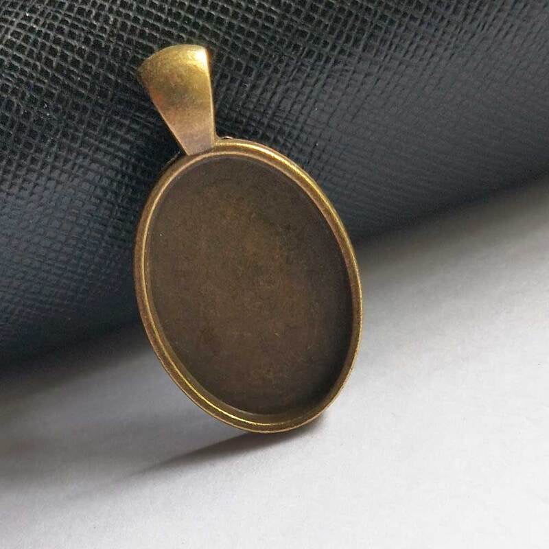 Pendant Antique Bronze 154