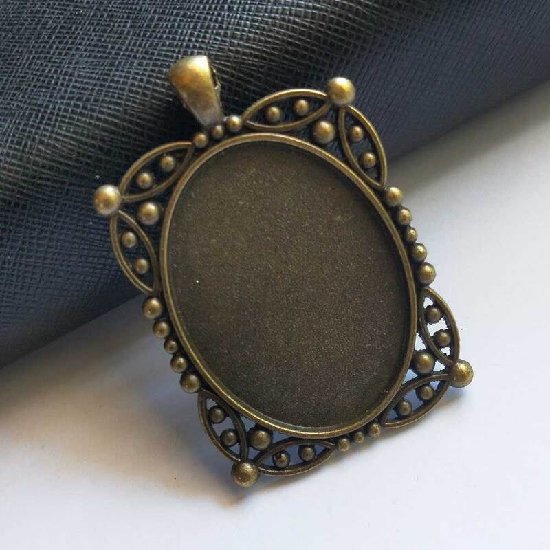 Pendant Antique Bronze Modal 127